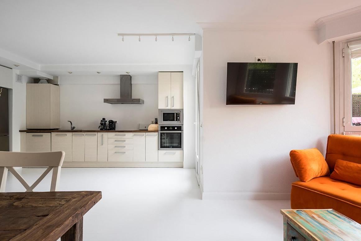 New Apartment & Terrace. Steps To Ondarreta Beach Añorga-Lugariz Εξωτερικό φωτογραφία